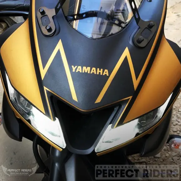 Black and Gold R15 V3 SE Headlight