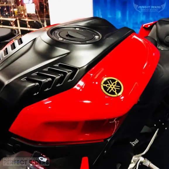 Red R15 V3 SE Fuel Tank