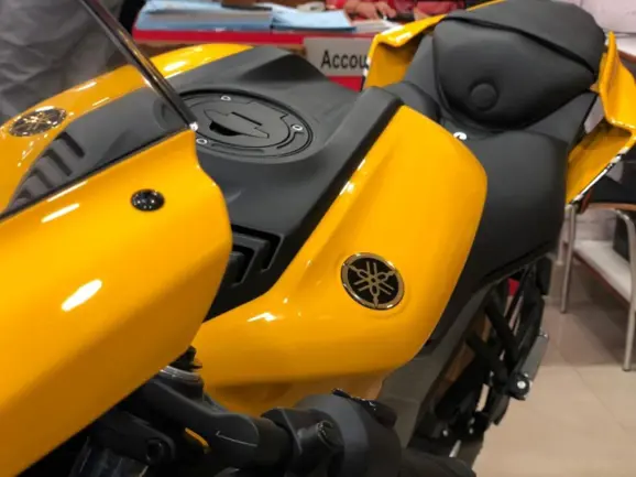 Yellow R15 V3 SE Fuel Tank