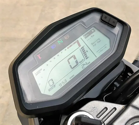 Hero XPulse 200T Instrument Console