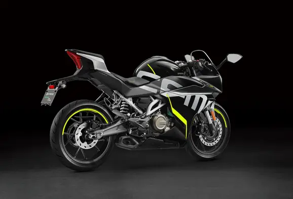 CFMoto 300SR Rear 3-Quarter View