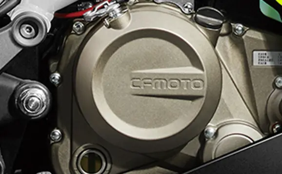CFMoto 300 SR Engine