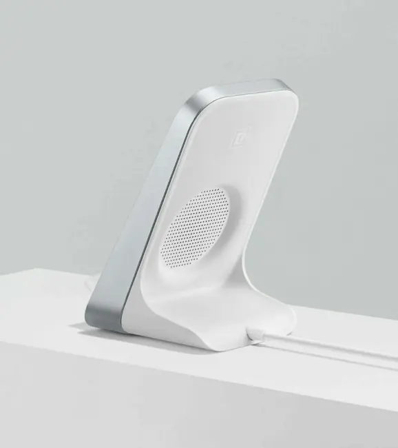 OnePlus Warp Charge 30 Wireless Charger