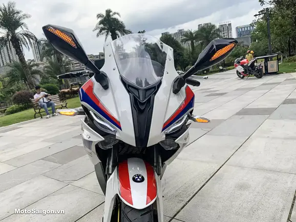Moto S450 RR Front View