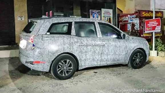 2021 Mahindra XUV500 Spotted Testing Again