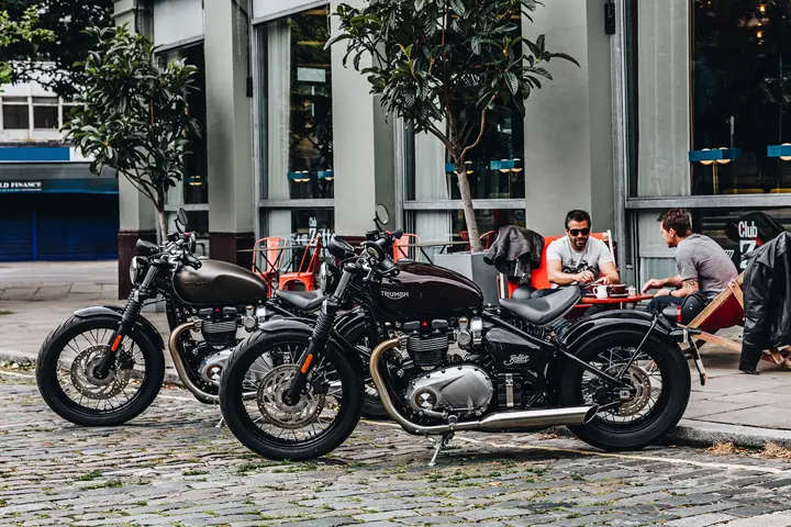 new-triumph-bobber-2