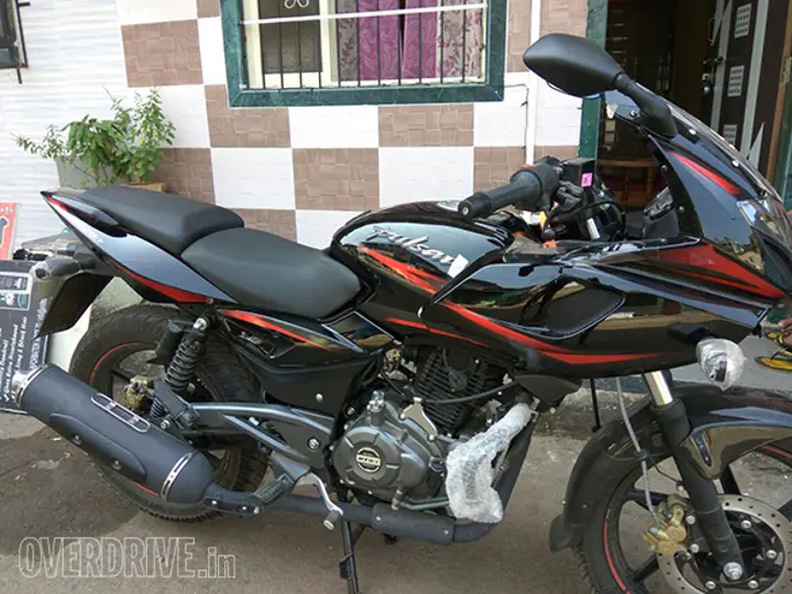 baja-pulsar-220-f-5
