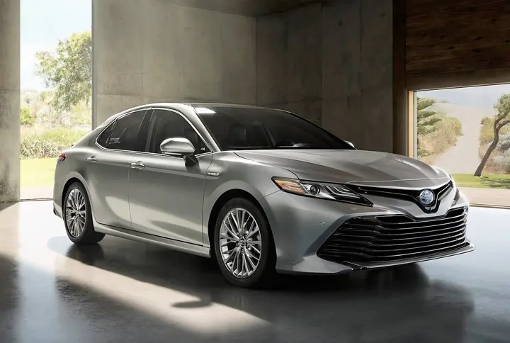 2018-toyota-camry-hybrid-xle-01-34b6ab8747324e4e49ac840cc439-2