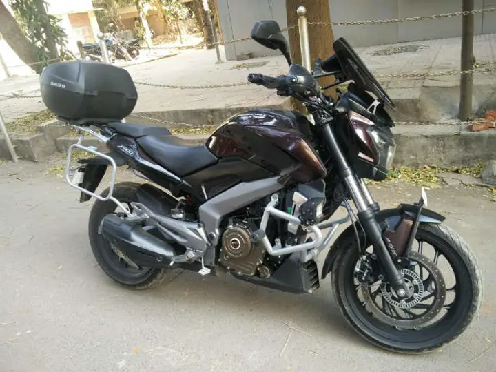 custom-made-bajaj-dominar-400-accessories-4
