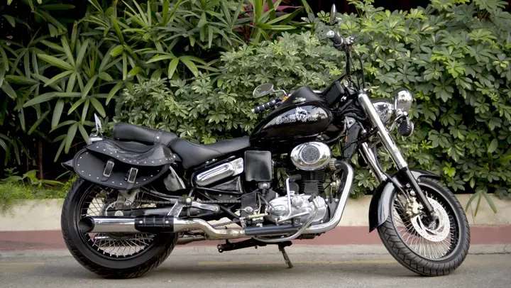 Royal Enfield Classic 500 Stallone