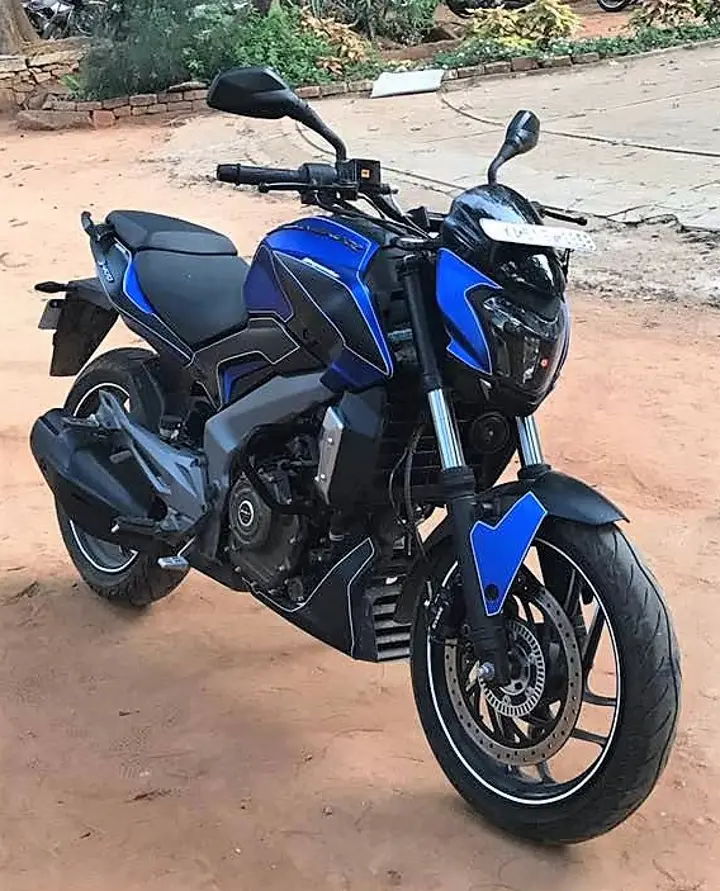 Blue-Bajaj-Dominar-WrapCraft-12