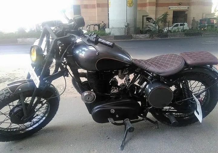 Modified 1982 Royal Enfield Bullet