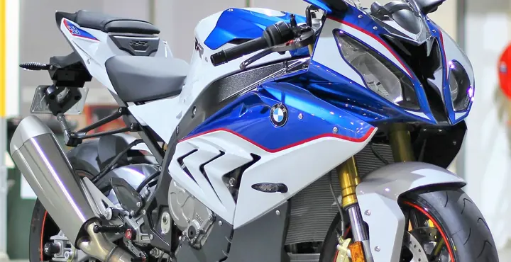 BMW Motorrad Opens Dealership in Pune