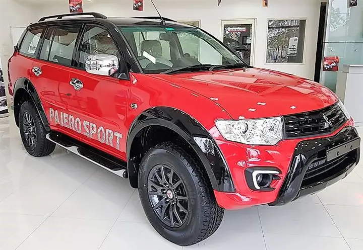Mitsubishi-Pajero-Sport-Select-Plus-2