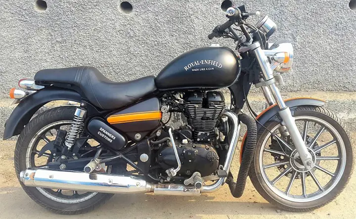 Royal-Enfield-Thunderbird-500-Spanners-Customs-4