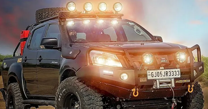 Isuzu D-Max V-Cross XS-09 by XS Overland