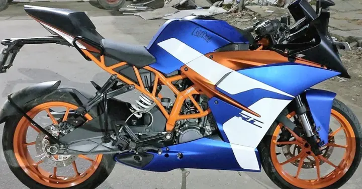 KTM RC 200 Matte Chrome Blue Edition by A-Wraps (Chennai)