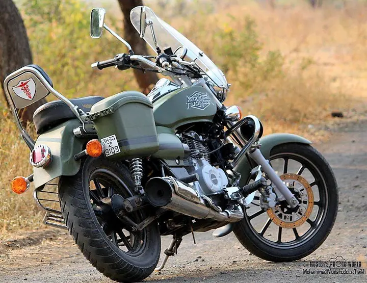 Bajaj Avenger 220 Army Green Edition