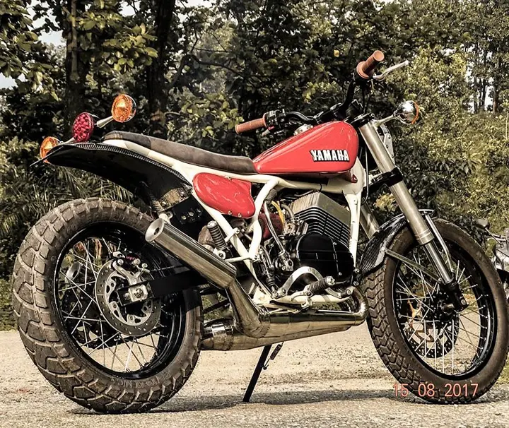 Superbly Modified Yamaha RD350