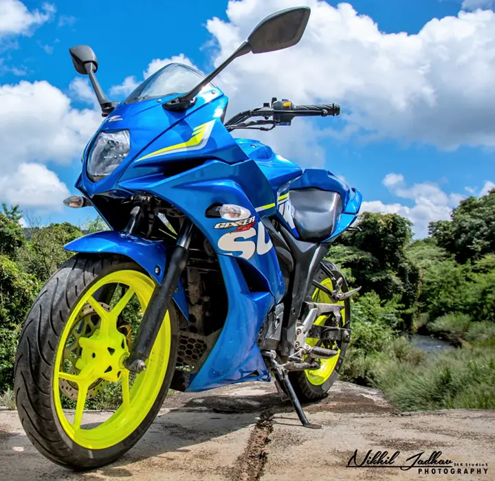 Suzuki Gixxer SFX Front View