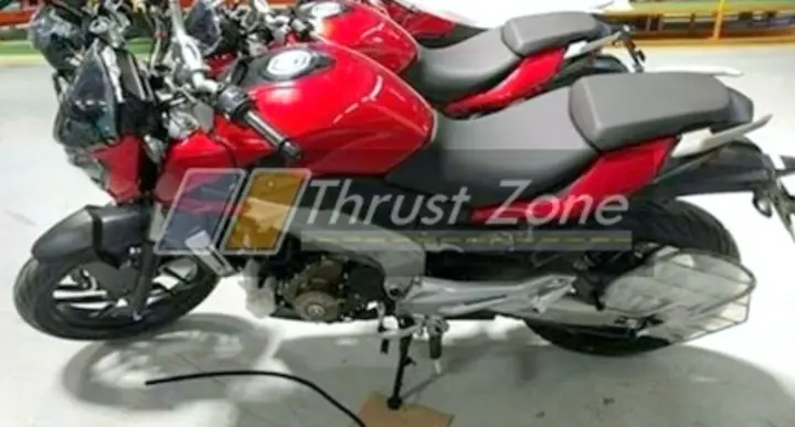 Bajaj Dominar 400 Racing Red