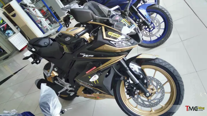 Dealer-Modified Yamaha R15 V3
