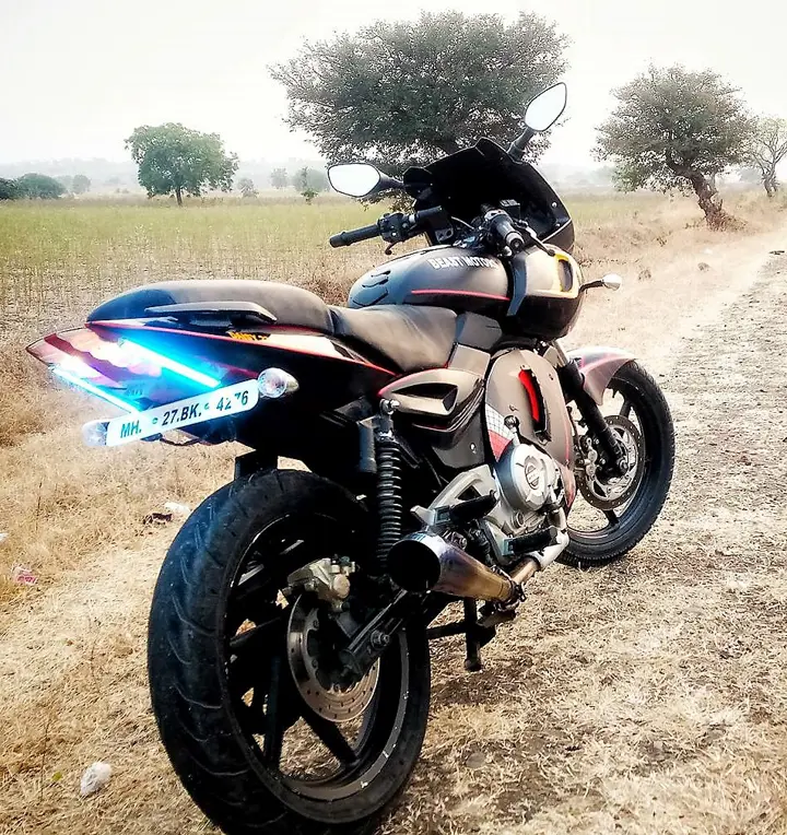 Modified Bajaj Pulsar 220 (Daisy 230)