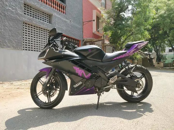 Glossy Purple Yamaha R15 V2
