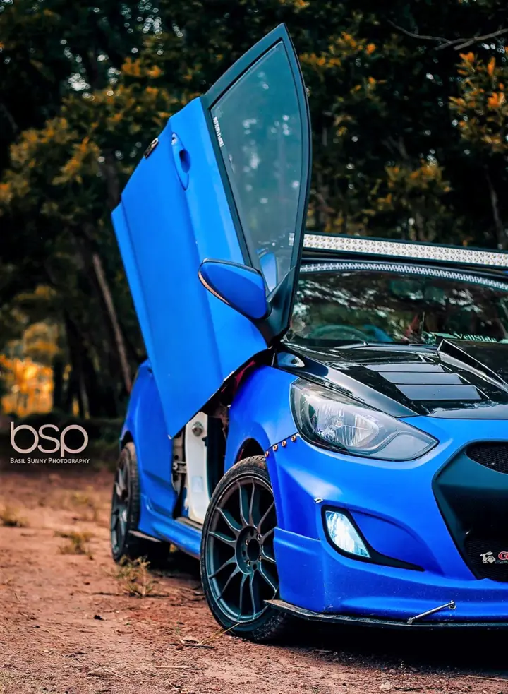 Hyundai Verna Blue Bee Edition