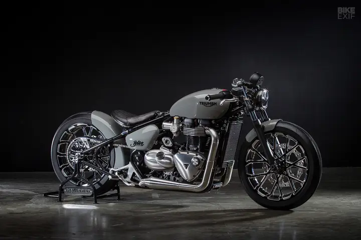 Triumph Bonneville Bobber Basse-Bodeux