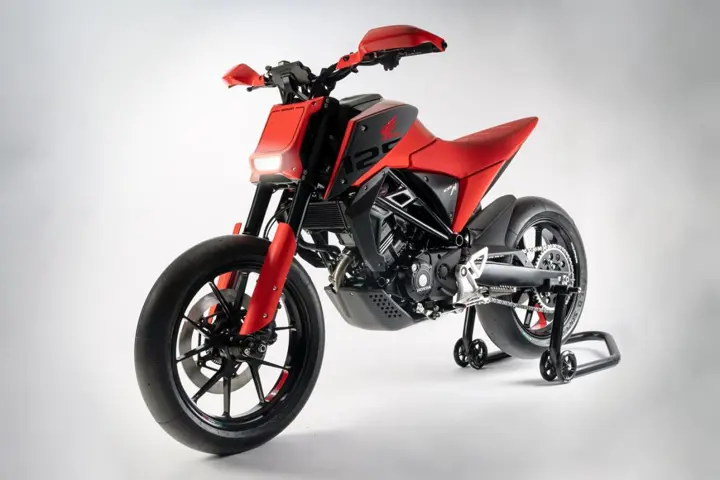 Honda CB125M