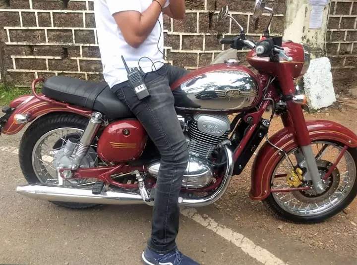 Jawa 300 ABS