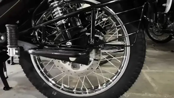Royal Enfield Bullet 350 Rear Disc