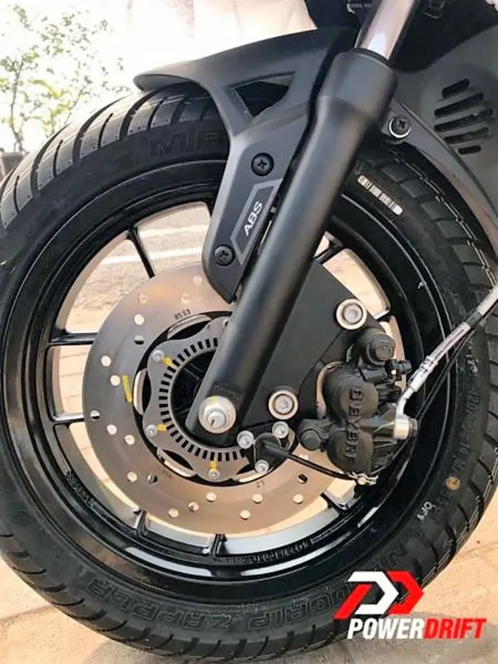 Aprilia SR 150 ABS