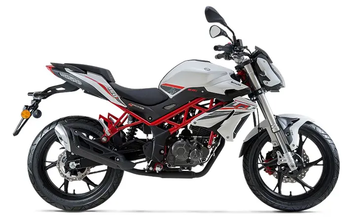 Benelli TNT 150i Side View