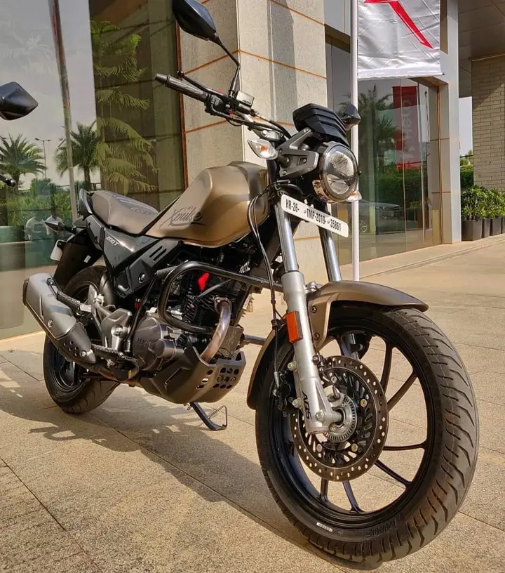 Front 3-Quarter View of Hero XPulse 200T