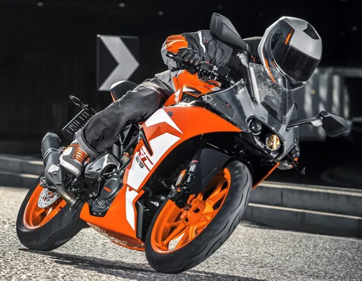 KTM RC 125 (Euro-Spec)
