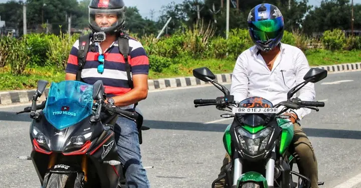 Drag Race: TVS Apache RR 310 vs New Bajaj Dominar 400