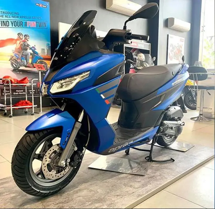 Aprilia SXR 160 Starts Reaching Dealerships