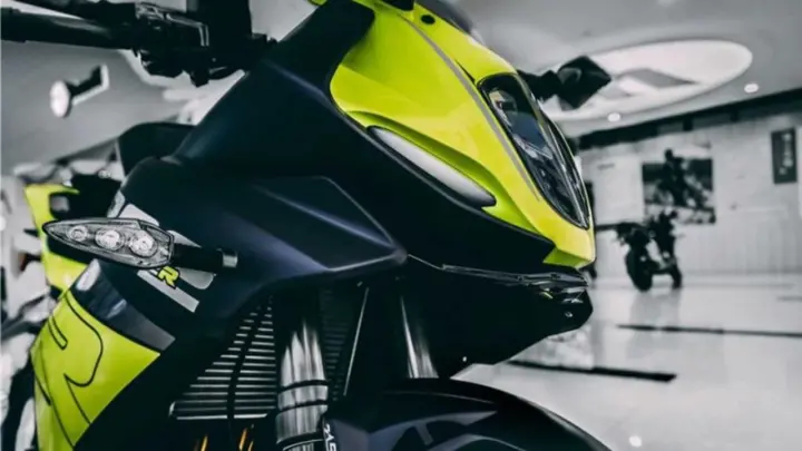 2021 Benelli 302R Revealed; Gets New Design