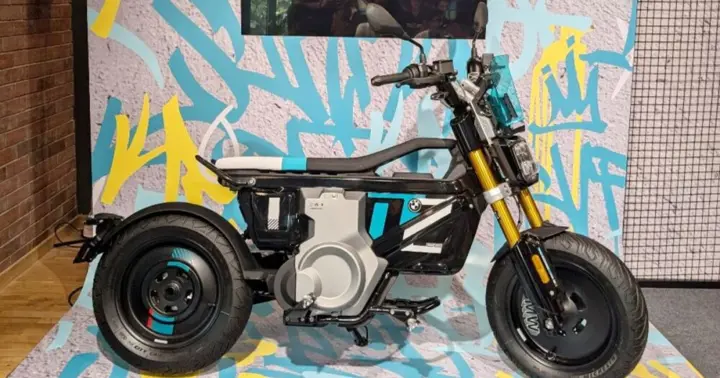 BMW CE 02 electric scooter 