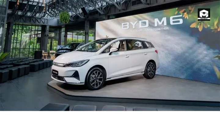 BYD M6 Electric MPV Launches in Thailand